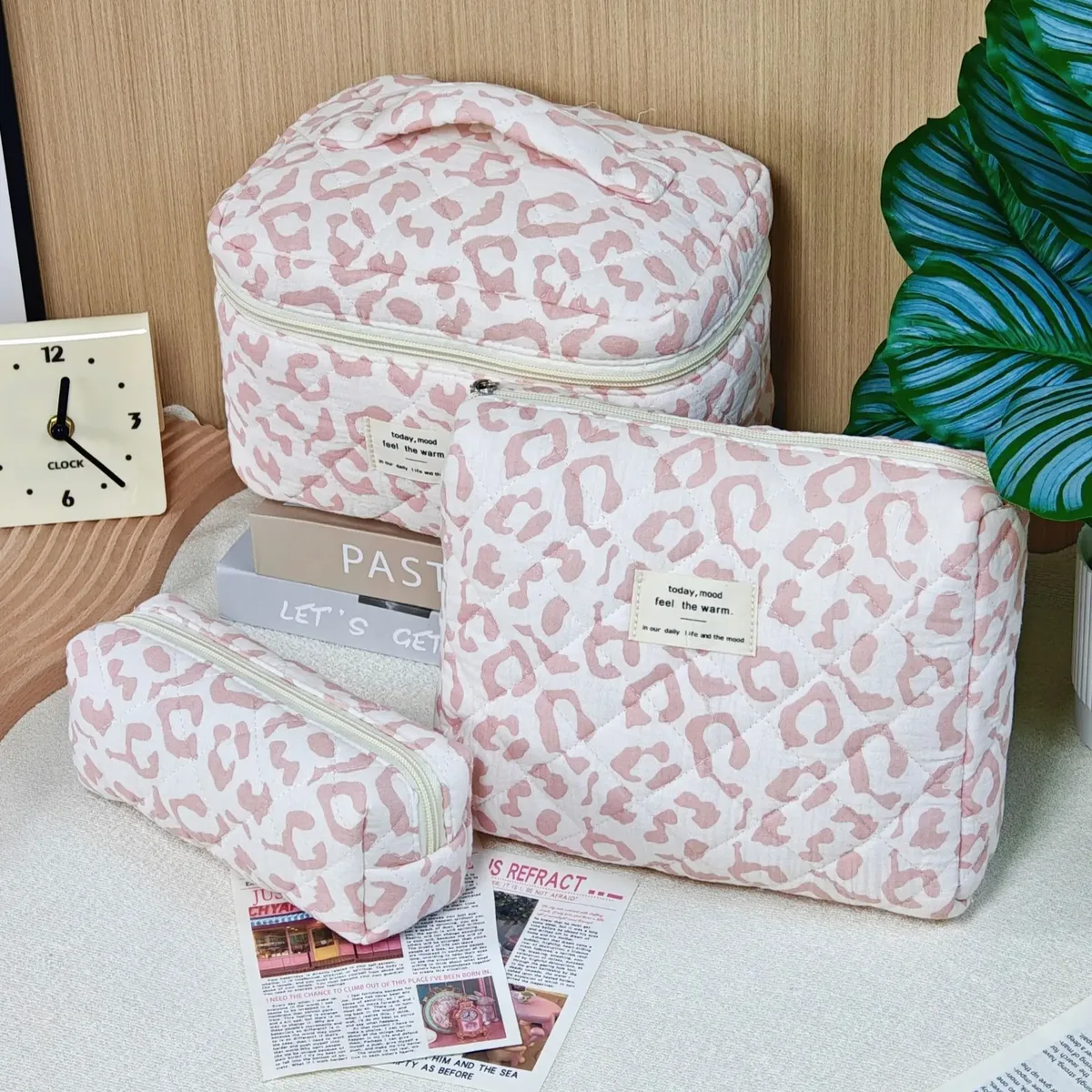 trousse de maquillage à imprimé floral de grande capacité, sac de rangement de cosmétiques de voyage portable, sac de style urbain simple avec doublure en polyester pour femmes