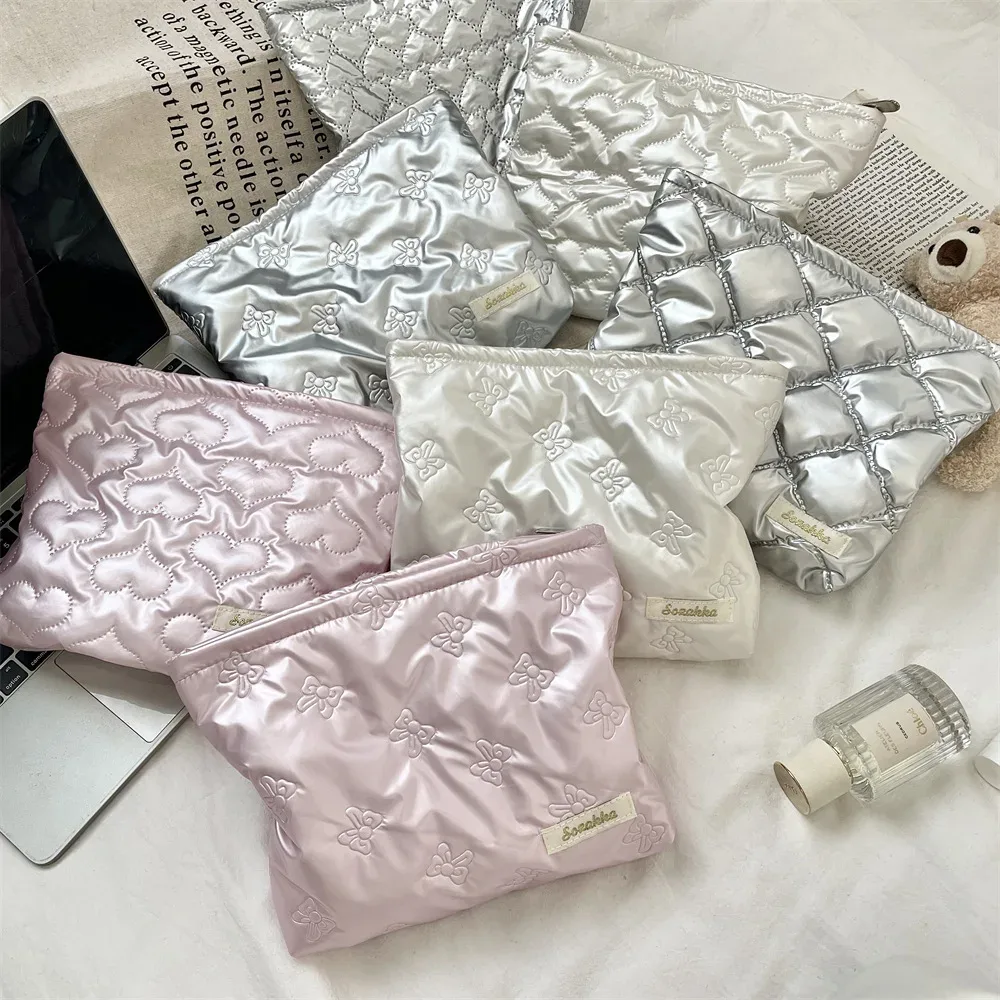 trousse de maquillage en pu matelassé de style coréen, pochette cosmétique brillante en forme de cœur avec nœud, rangement esthétique y2k pour femmes et filles