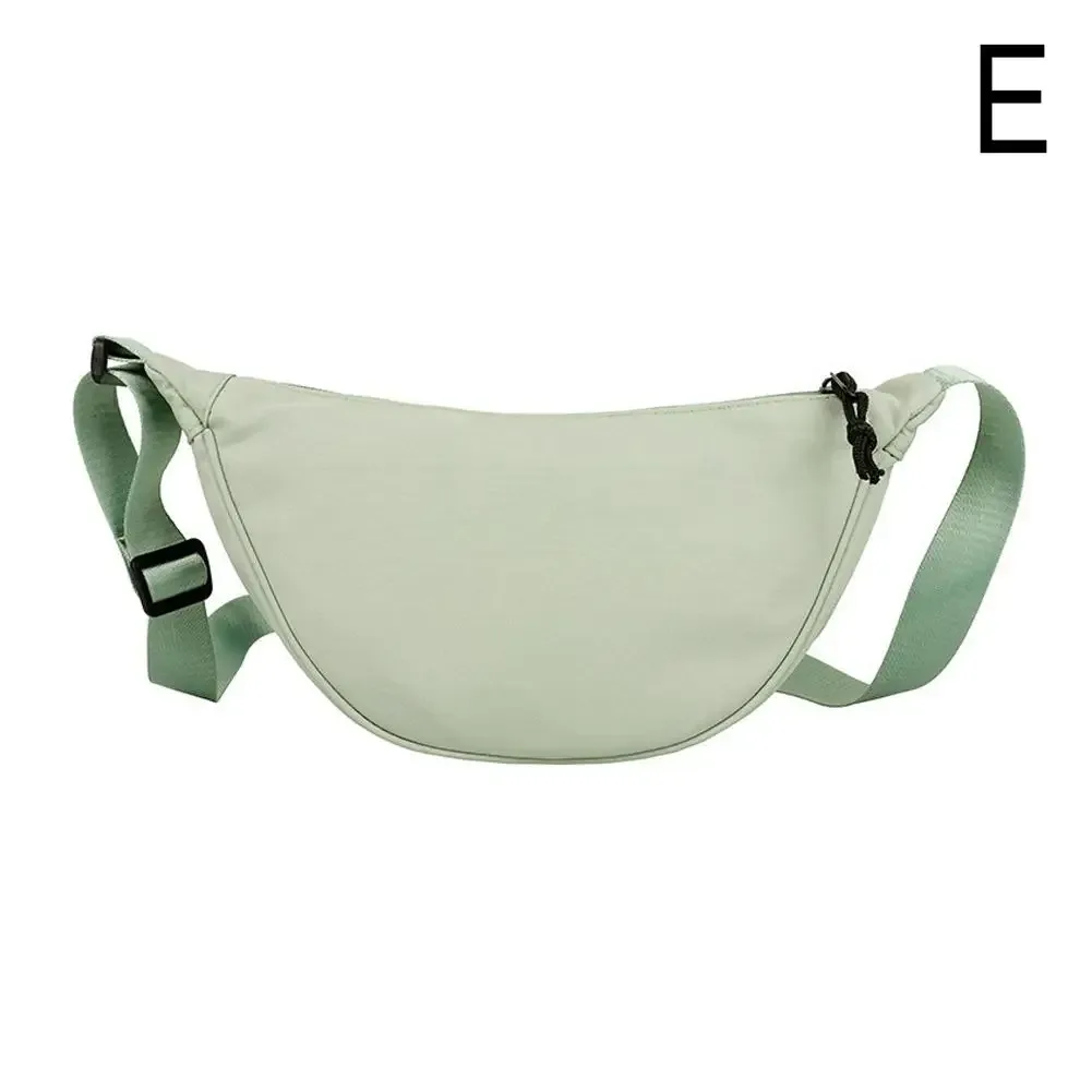 sac à bandoulière en nylon pour femmes, mode portable décontracté hobos sport poitrine sac sous les bras étudiants forme de boulette sac à bandoulière