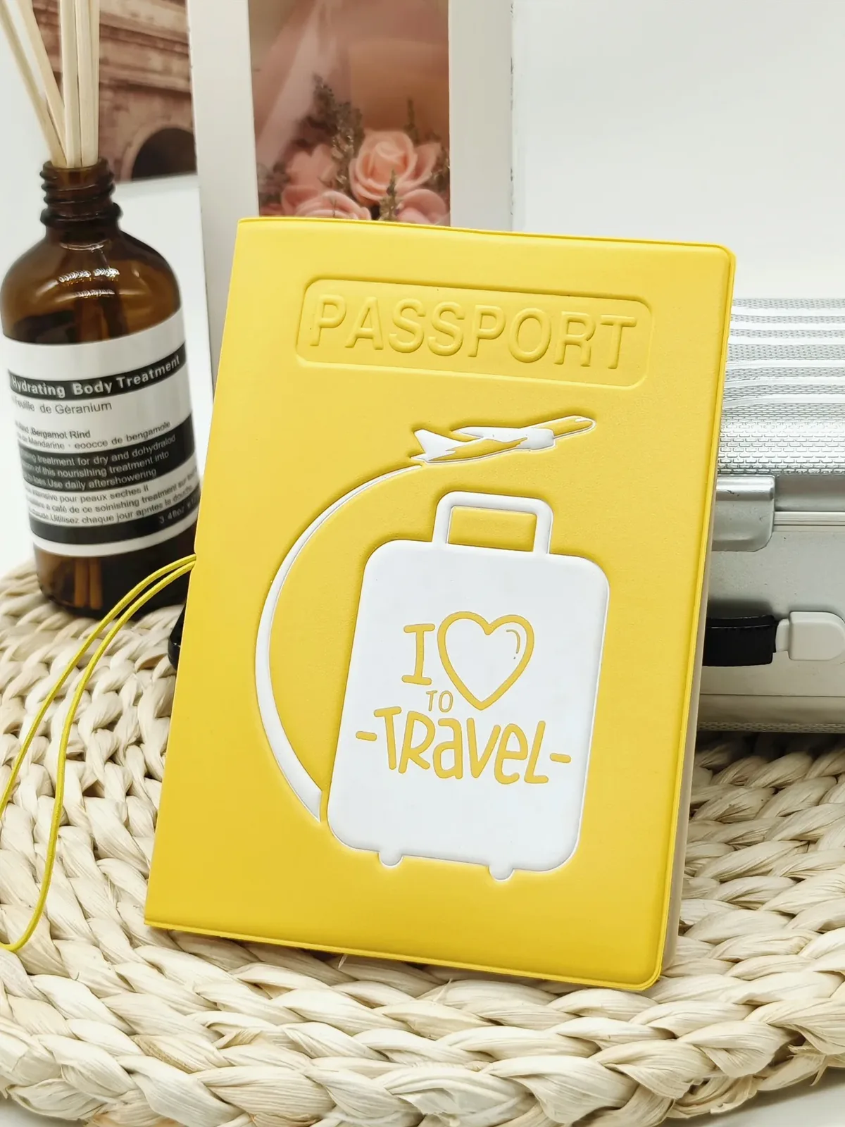 pochette passeport pvc motif valise je voyage beaucoup jaune rose noir beige voyage étudiant homme femme accessoire