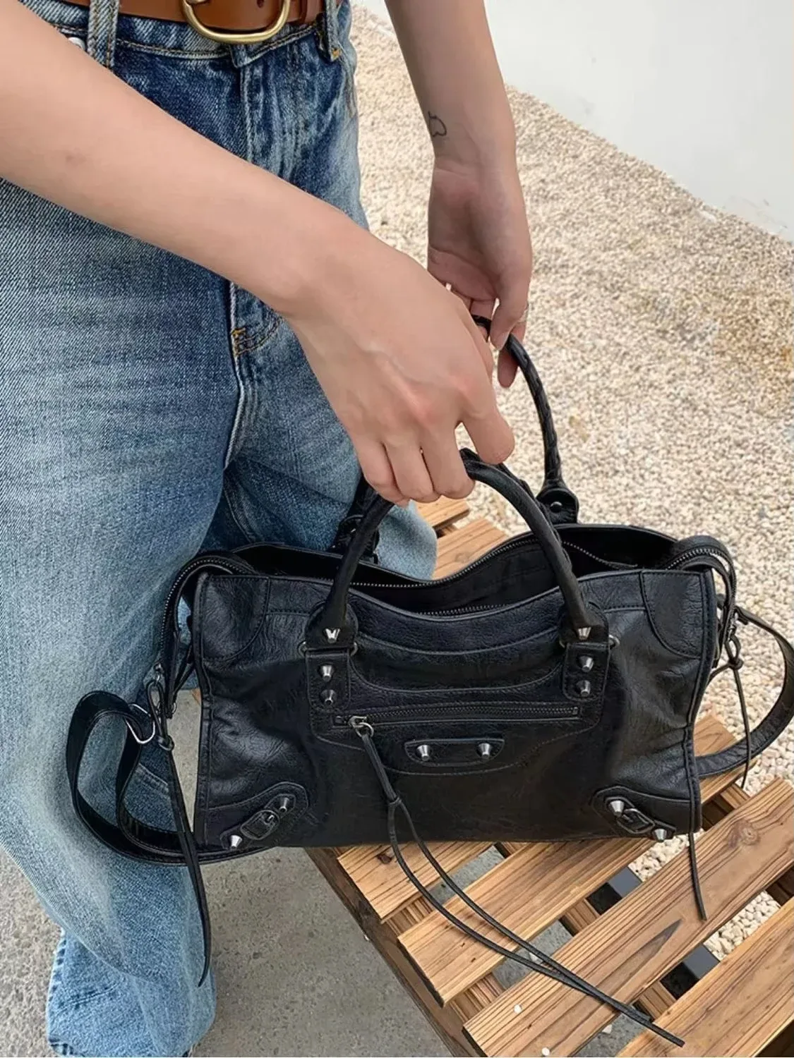 sac à bandoulière tendance 2026 pour femme, style y2k, en cuir pu, pour la ville, sac fourre-tout classique et mode urbaine
