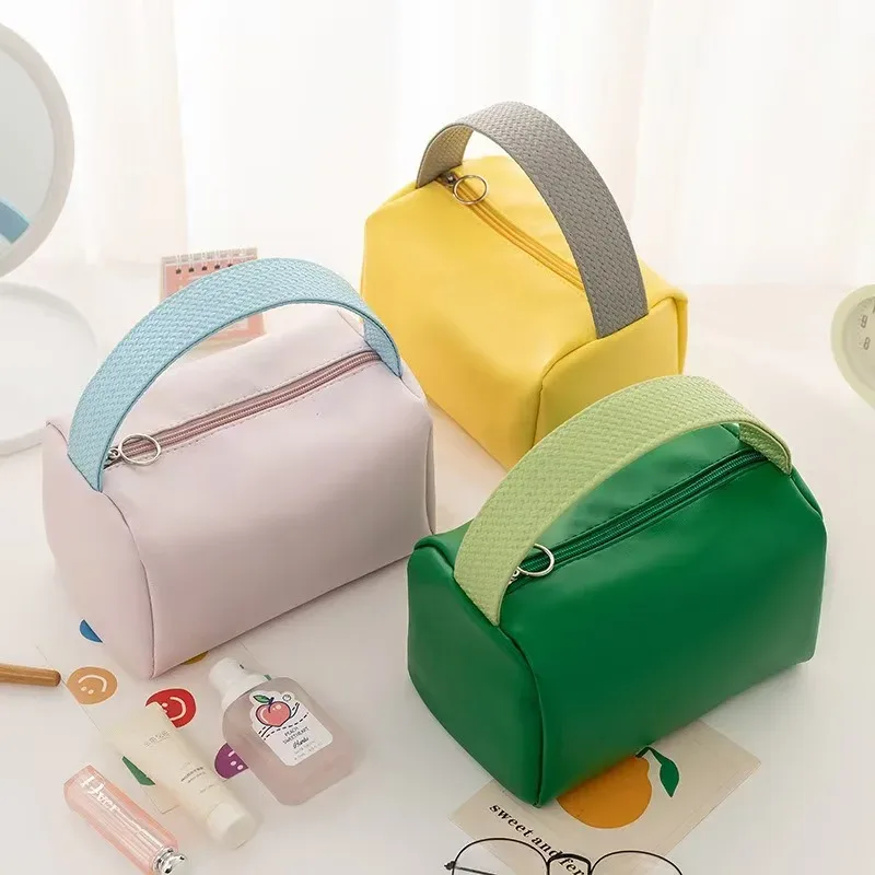 trousse de maquillage portable pour femmes, grande capacité, organisateur de maquillage de voyage, en cuir synthétique imperméable, trousse de toilette, sac de rangement à main.