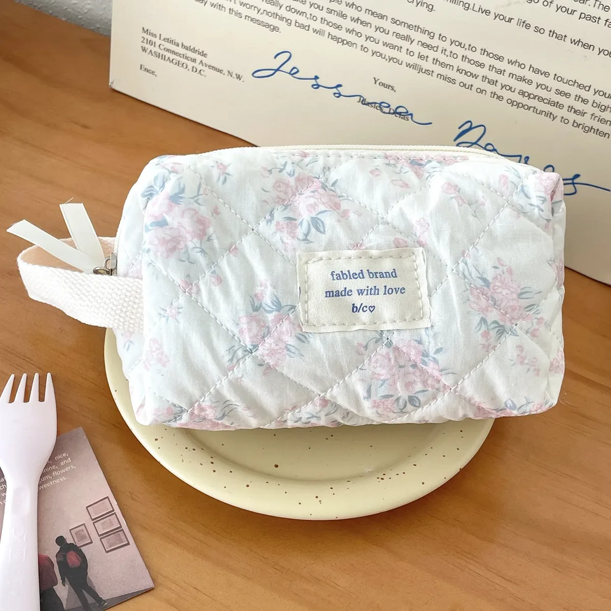 sac à cosmétiques vintage à fleurs pour femmes, pochette à carreaux mignonne, trousse de maquillage de voyage, petits sacs à main matelassés en coton à fleurs