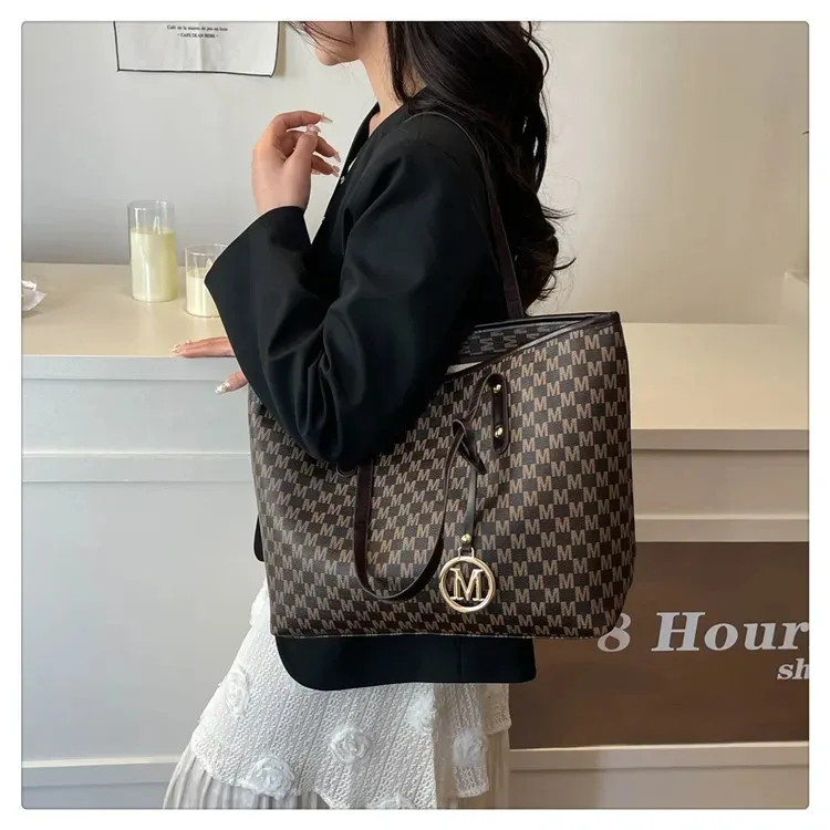 sac à bandoulière polyvalent de grande capacité avec imprimé lettres, sac à main de luxe de marque tendance rétro, sac fourre-tout pour les navetteurs