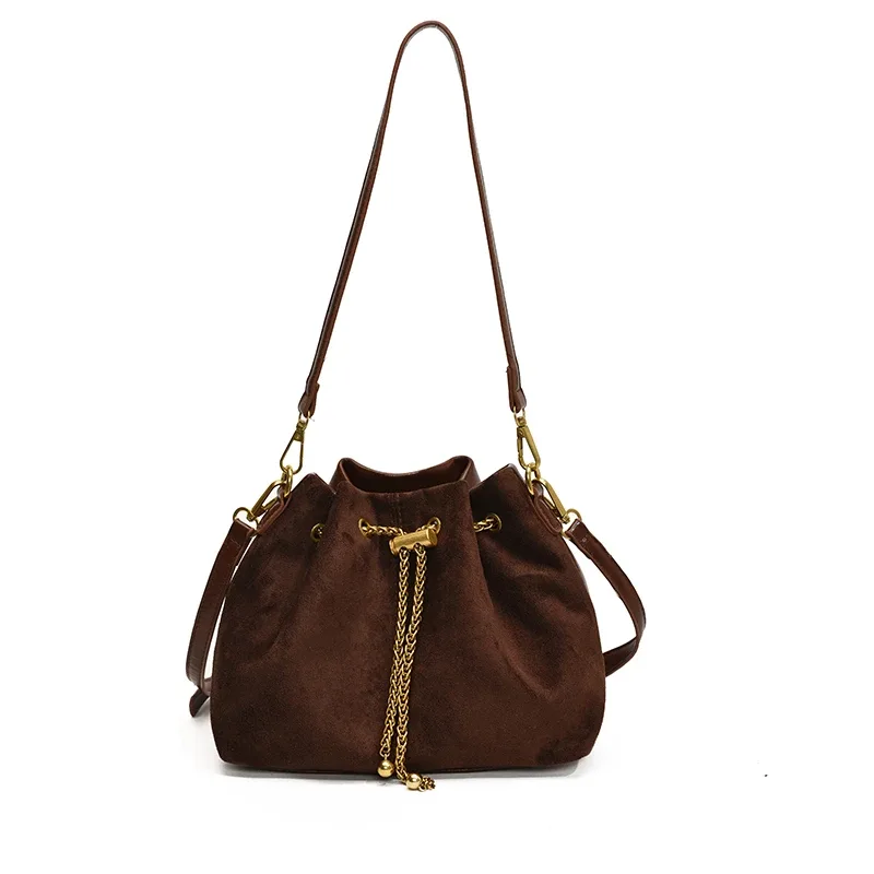 sacs bandoulière souples 2026 pour trajets quotidiens en faux daim, sacs à la mode pour femmes, sacs à main pour femmes en fil de couleur unie