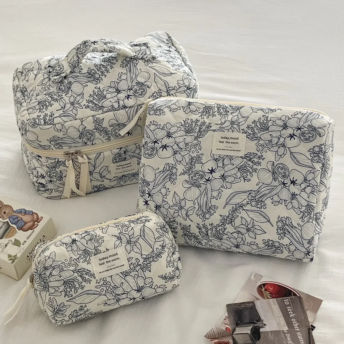 sac à cosmétiques à fermeture éclair pour femmes, organisateur de fleurs, sac de maquillage en coton matelassé, sac à main en tissu, trousse de toilette portable, voyage pour filles