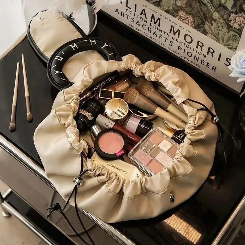 trousse de maquillage portable pour usage quotidien, trousse de toilette de voyage de grande capacité pour femmes, pochette de rangement de cosmétiques à cordon de serrage pour dames
