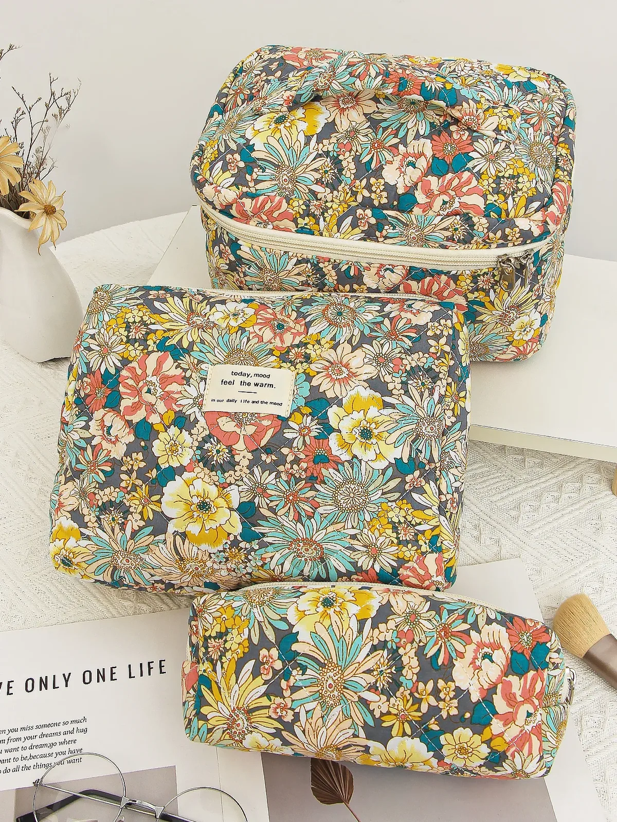 trousse polyester floral bleu jaune violet voyage cosmétiques maquillage toilette portable grande capacité matelassée multifonctionnelle