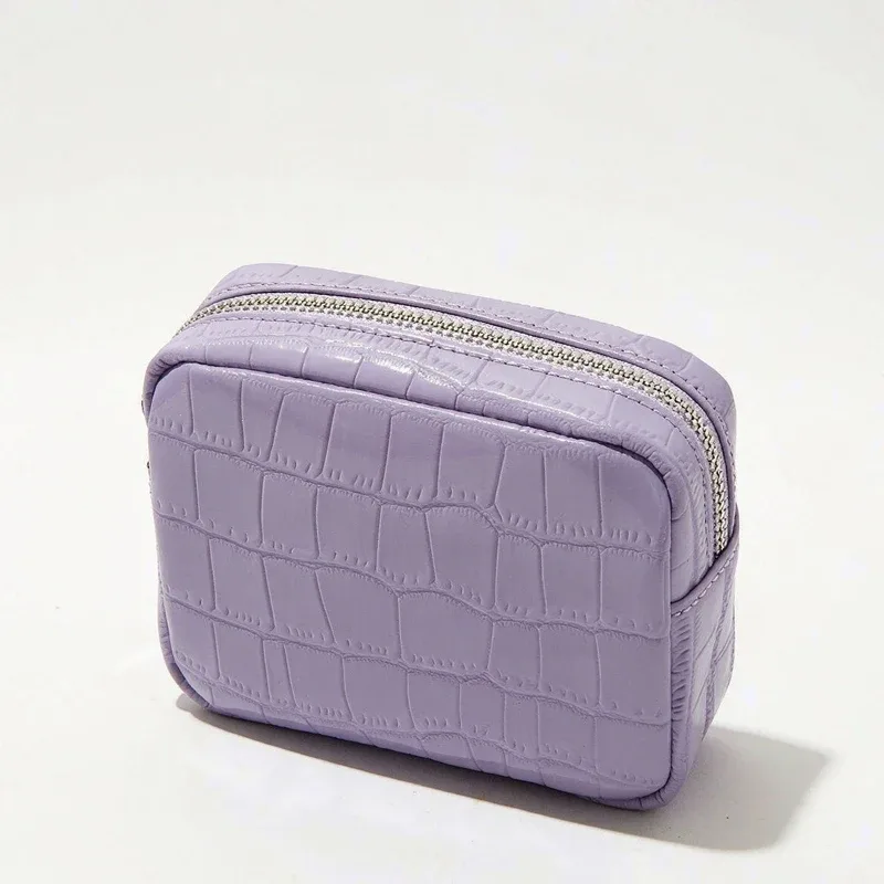 personnaliser les initiales en cuir véritable motif crocodile pochette mini boîte sacs de maquillage pour les femmes de luxe concepteur 2026 nouveau en cuir de vache naturel voyage affaires organisateur sac