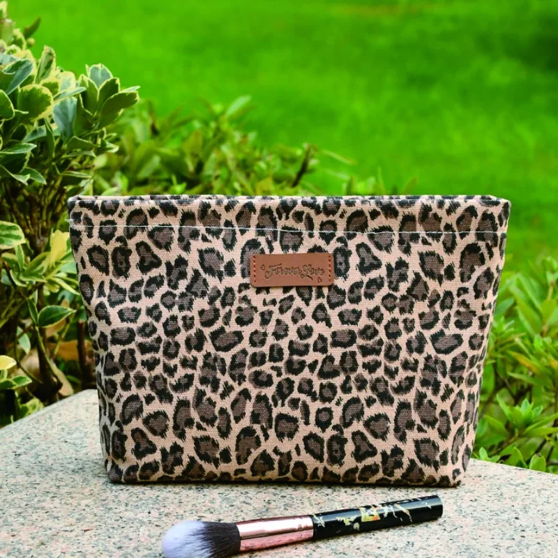 grande trousse de maquillage à imprimé léopard - élégante et mignonne, sac de toilette pour femmes et filles