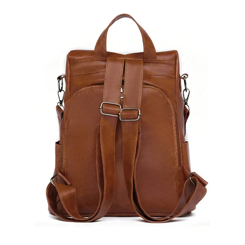 sac dos cuir matériau similaire marron clair texture grunge forme trapézoïdale poignées latérales sangle ajustable voyage femme