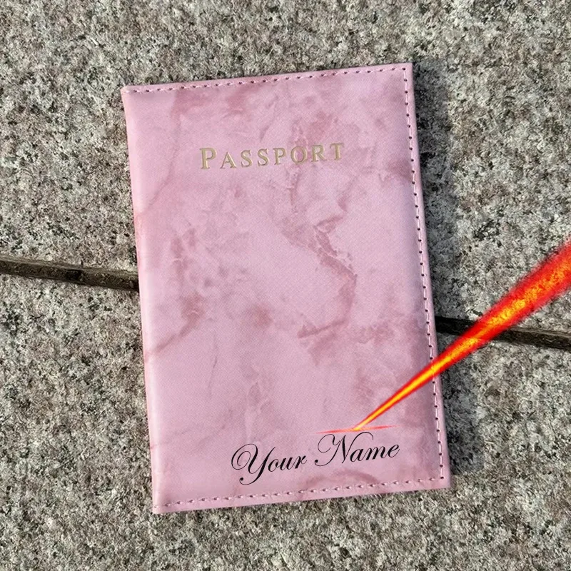 noms de gravure laser sur porte-passeport, couverture patten en marbre pour passeports, portefeuille de voyage, étui pour passeport avec noms personnels