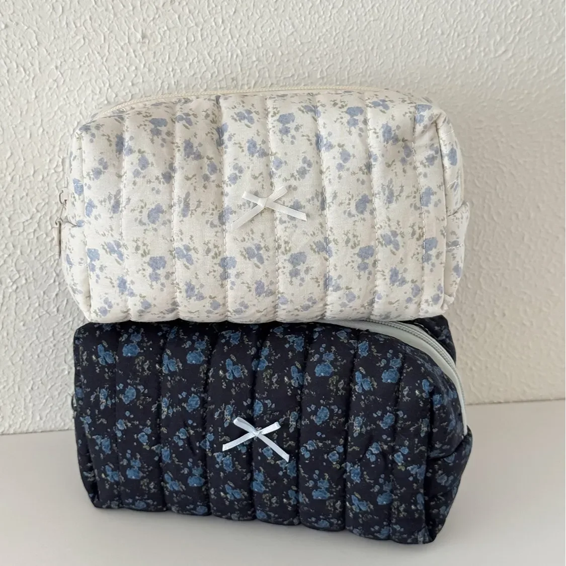 trousse de maquillage carrée mignonne pour femmes, petits sacs à cosmétiques portables de voyage, trousse de toilette à fermeture éclair florale, pochette de lavage, sacs de rangement