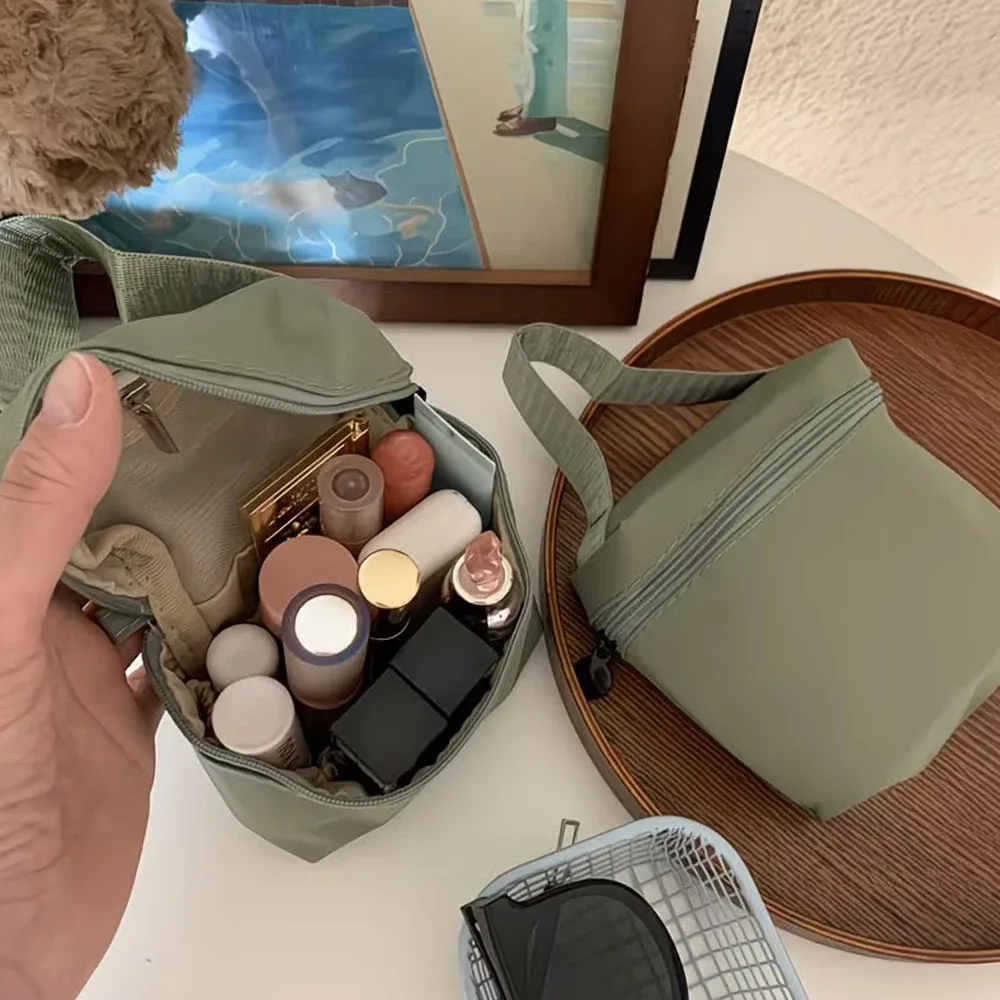 sac de rangement, mini pochette multifonctionnelle, trousse de maquillage portable, idéal pour ranger le rouge à lèvres, les clés et les câbles de charge, plusieurs couleurs disponibles