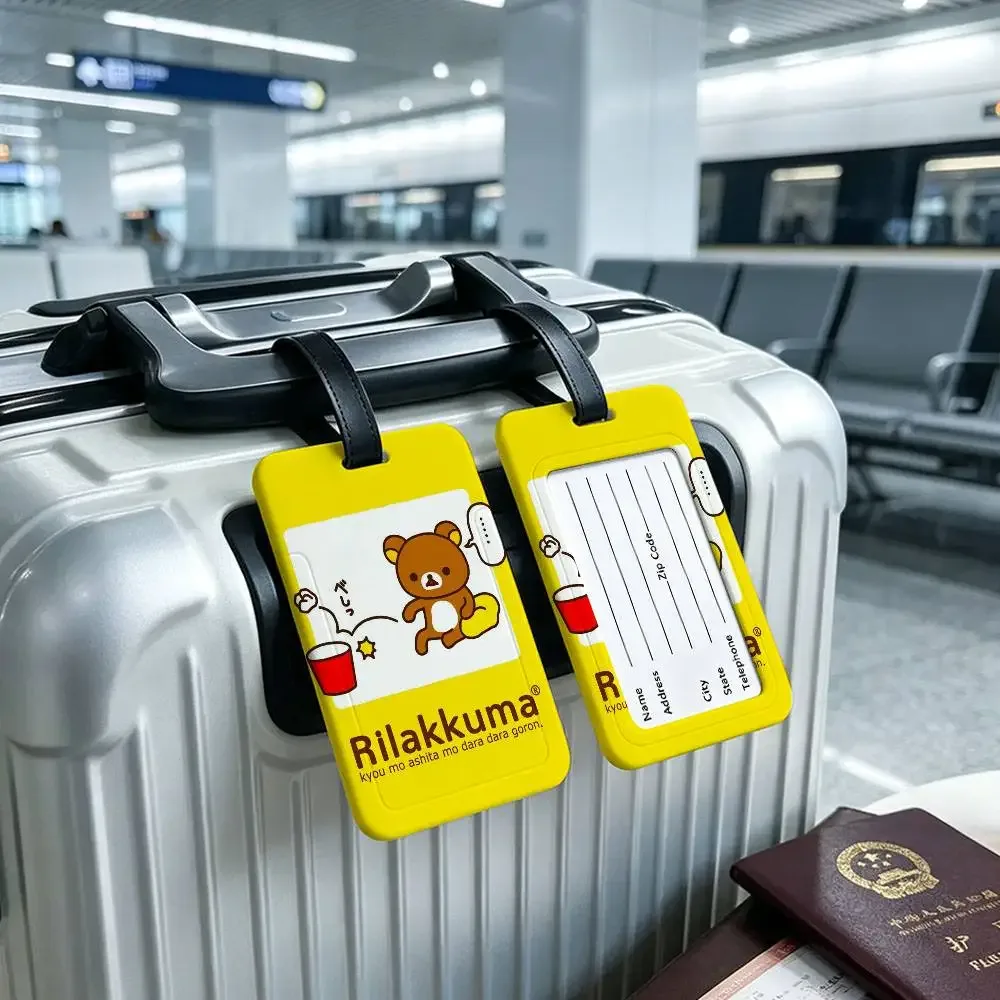 étiquette de bagage légère anti-perte en pvc kwaii cute p-rilakkumas bear avec pochette amovible pour carte d'information, accessoire de voyage pour sac à dos