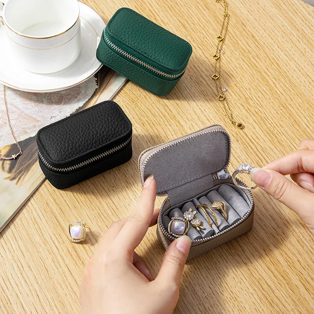 organisateur voyage cuir vachette noir gris beige marron fermeture éclair intérieur velours bijoux mini pochette cosmétique femmes soirée