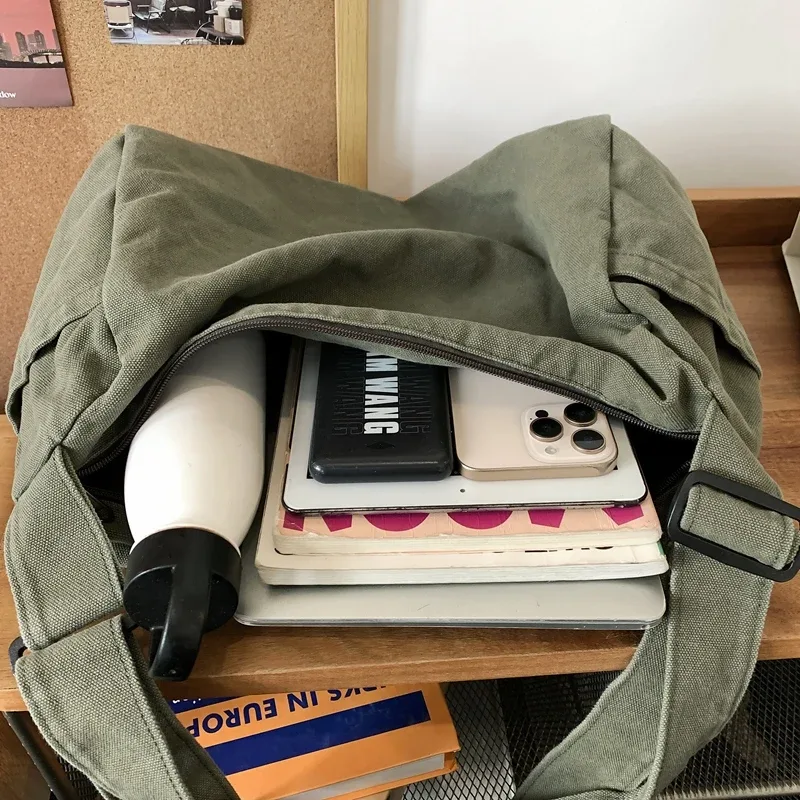 sac messager minimaliste de grande capacité pour hommes, sac à bandoulière décontracté, adapté aux vacances, aux activités de plein air, au déplacement quotidien