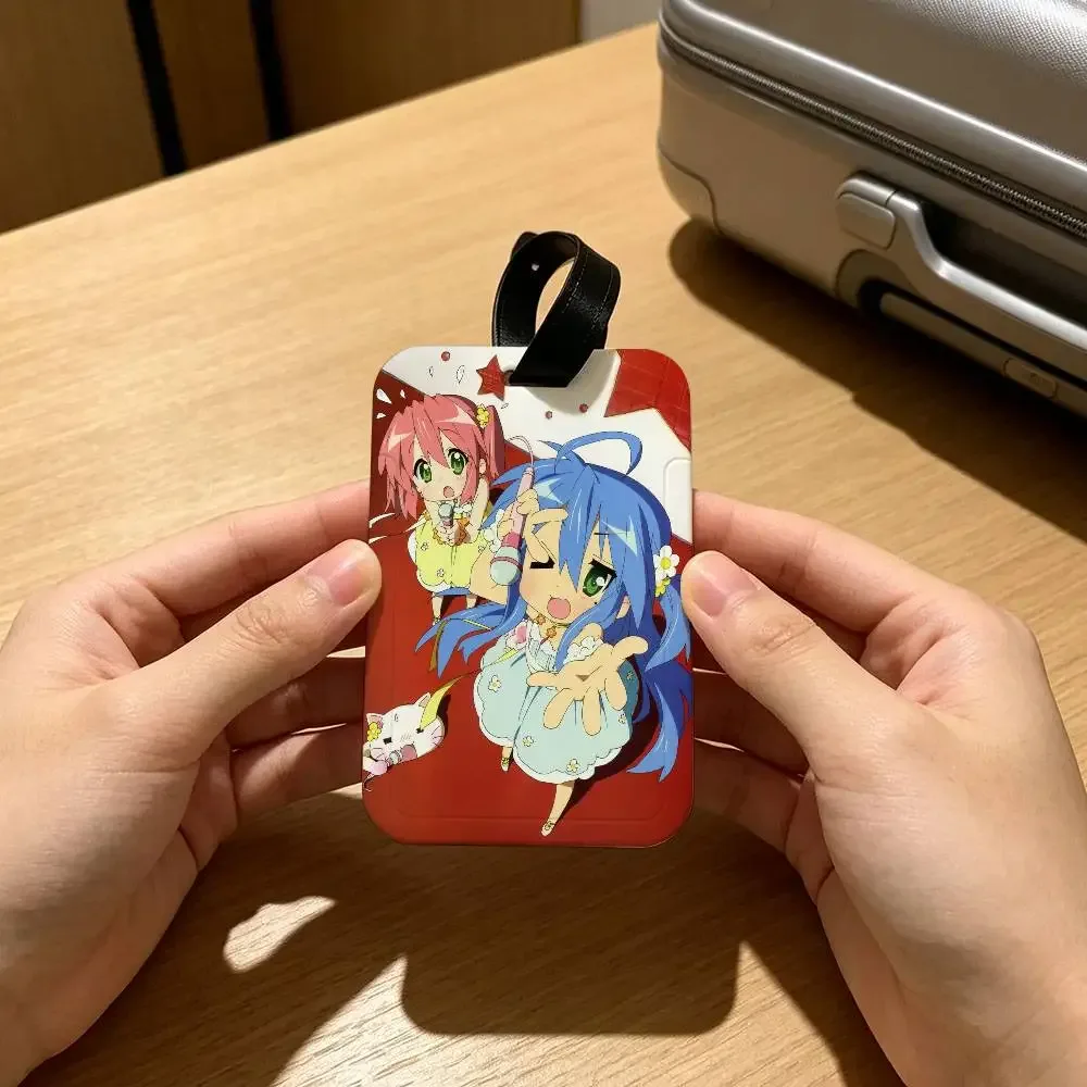 étiquette de bagage anti-perte anime lucky star en pvc, porte-carte d'identité, étiquette de nom pour voyage en plein air