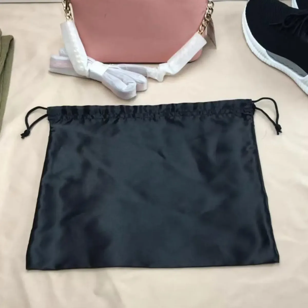sac de rangement en soie satinée, pochette anti-poussière à cordon de serrage pour chaussures et vêtements, sacs de rangement anti-poussière