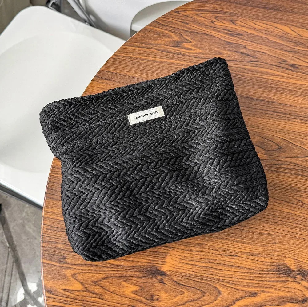 1 sac à maquillage en tissu tissé avec fermeture éclair, pochette minimaliste pour femme, trousse de toilette, cadeau idéal pour les voyages et l'usage quotidien