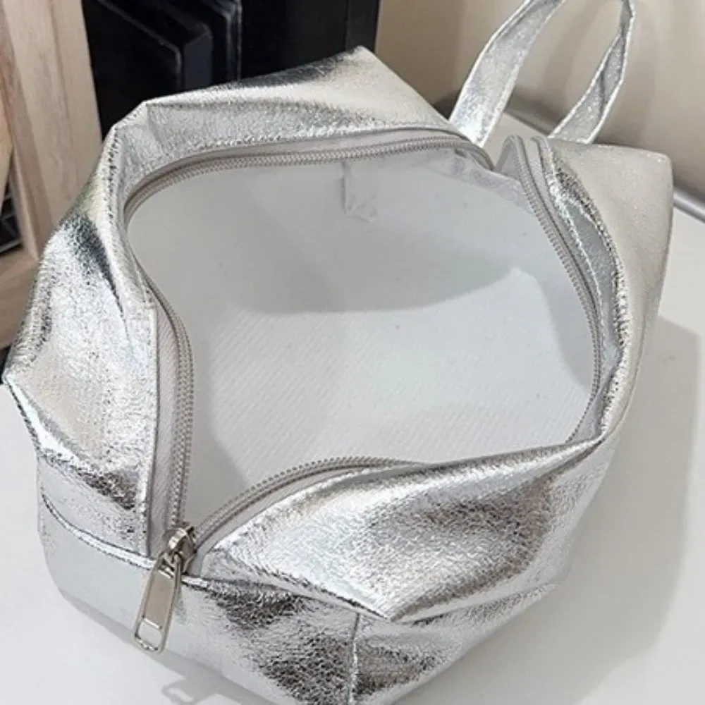 sac de maquillage brillant portable, grande capacité, sac à cosmétiques à main, couleur unie, trousse à crayons polyvalente pour femmes