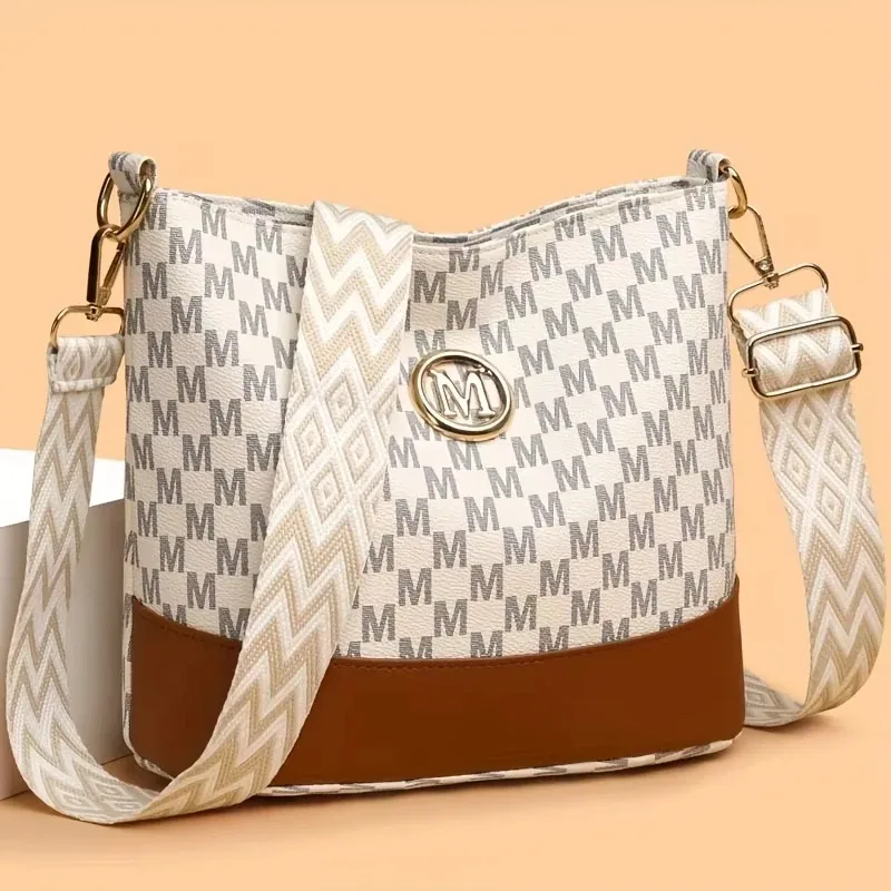 sac à bandoulière élégant pour femme avec badge « m », design multi-poches, bandoulière réglable, cadeau idéal pour les femmes