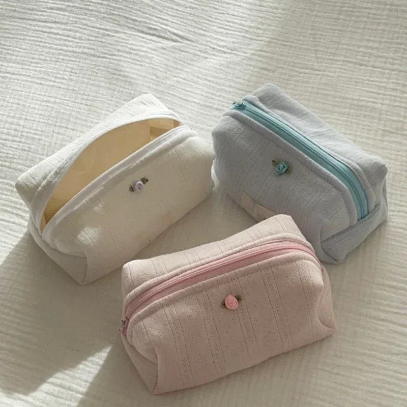 ins – trousse de maquillage à la mode, 1 pièce, élégante, simple, douce, florale, rouge à lèvres, portable, grande capacité, sac de rangement pour câbles d'écouteurs