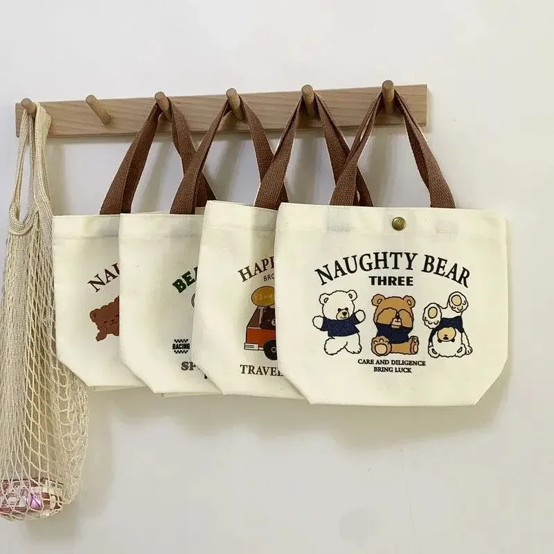 Sac fourre-tout mini en toile motif ours mignon, sac à déjeuner esthétique kawaii pour femmes et filles, sac à main scolaire réutilisable pour étudiantes, cadeau