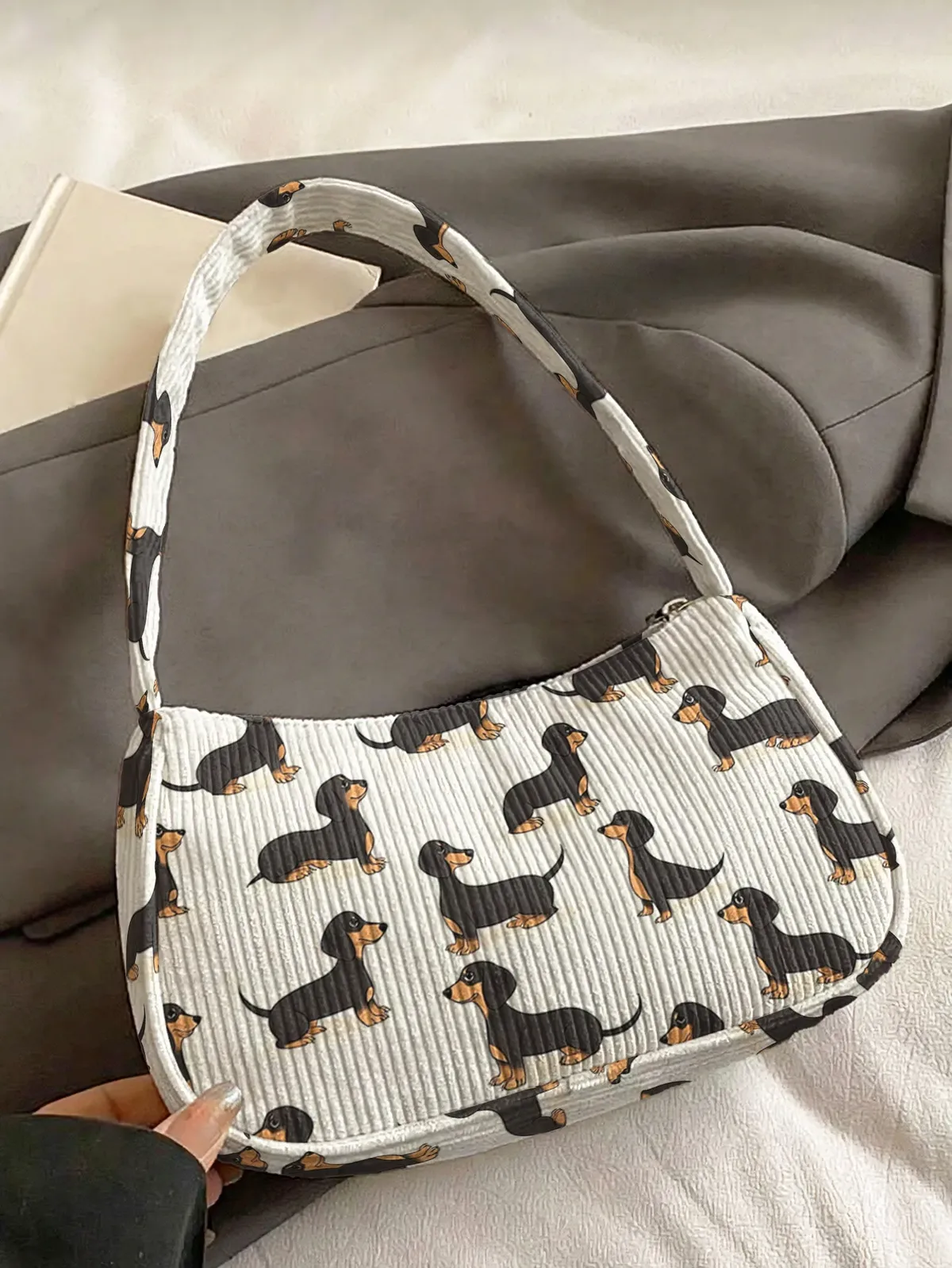 sac à bandoulière tendance à imprimé teckel, sac sous le bras en velours côtelé beige pour un usage quotidien décontracté