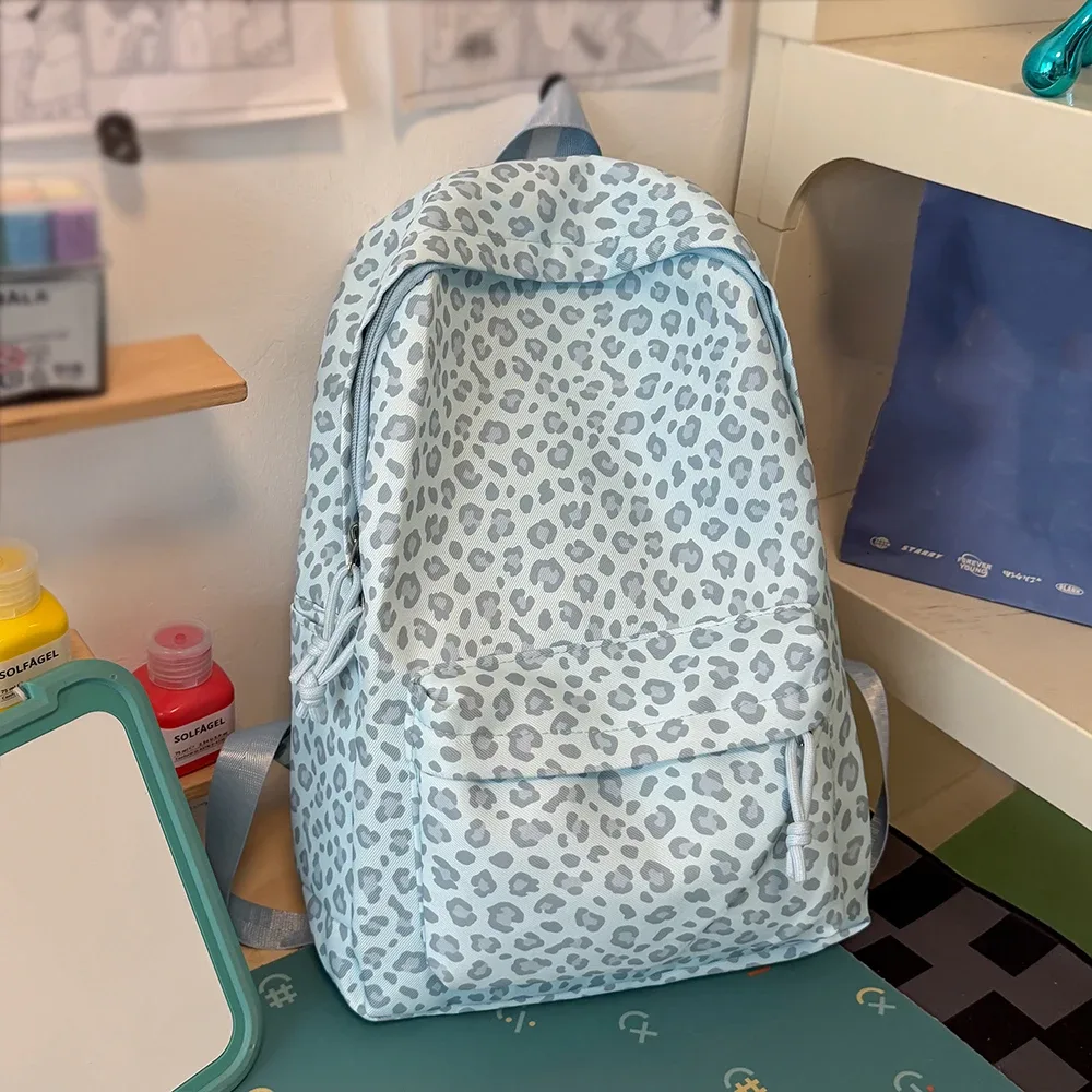 sac à dos imprimé léopard, sac à dos décontracté à motif léopard, multi-poches, en nylon souple, pour les promenades quotidiennes, les sorties du week-end, les sorties en ville