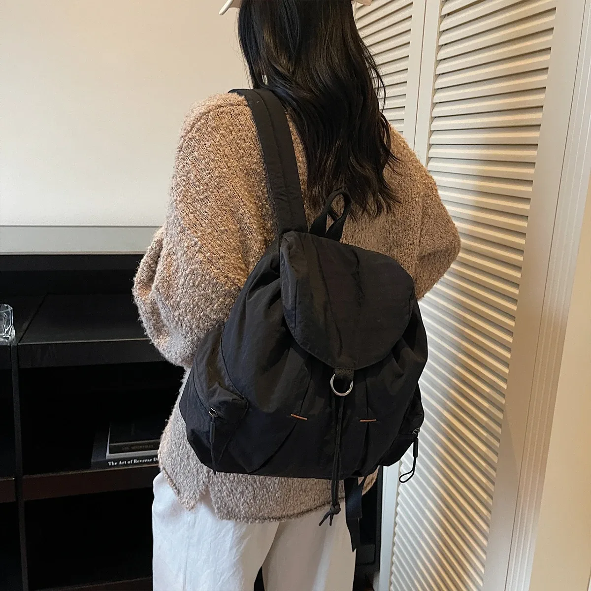 sac à dos de banlieue léger pour femme, adapté à la randonnée en plein air, grande capacité, léger, sac à dos pour maman pour marcher avec enfants, randonnée, shopping et escalade
