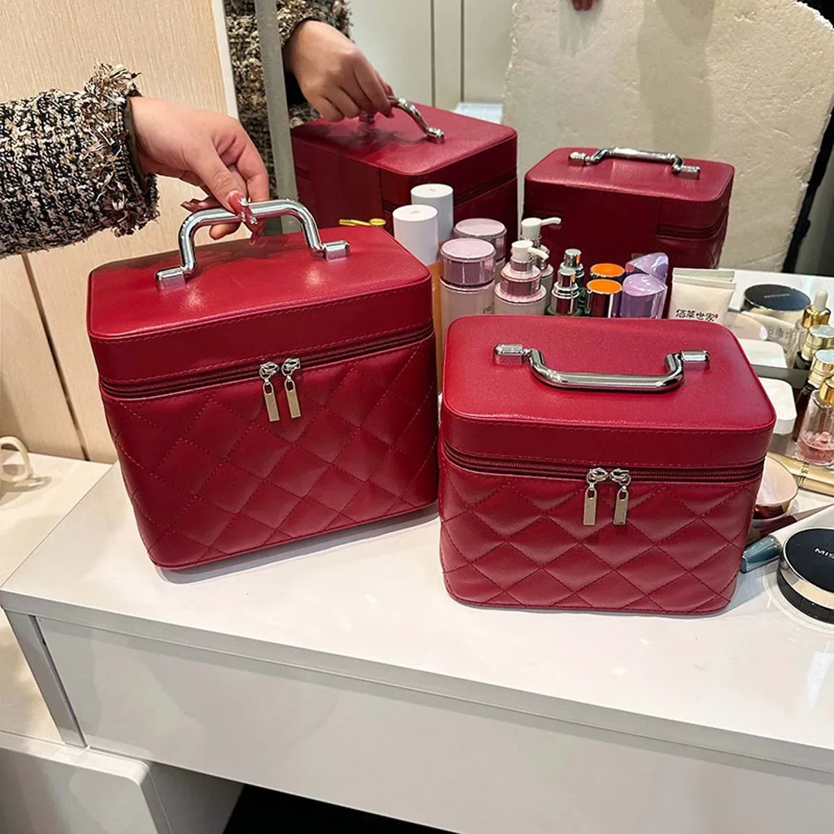trousse de maquillage portable de luxe, étui à cosmétiques monochromatique, boîte de rangement de maquillage, carreaux de diamant rouge net, fil de littérature, nouveau