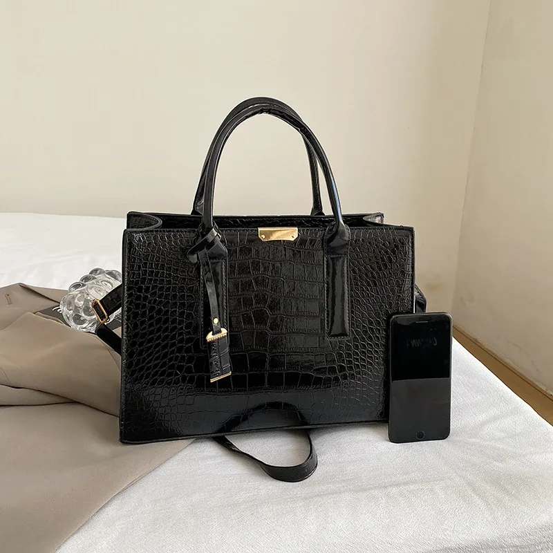 sac à bandoulière crocodile en cuir verni pour femmes, sacoche de bonne qualité pour dames