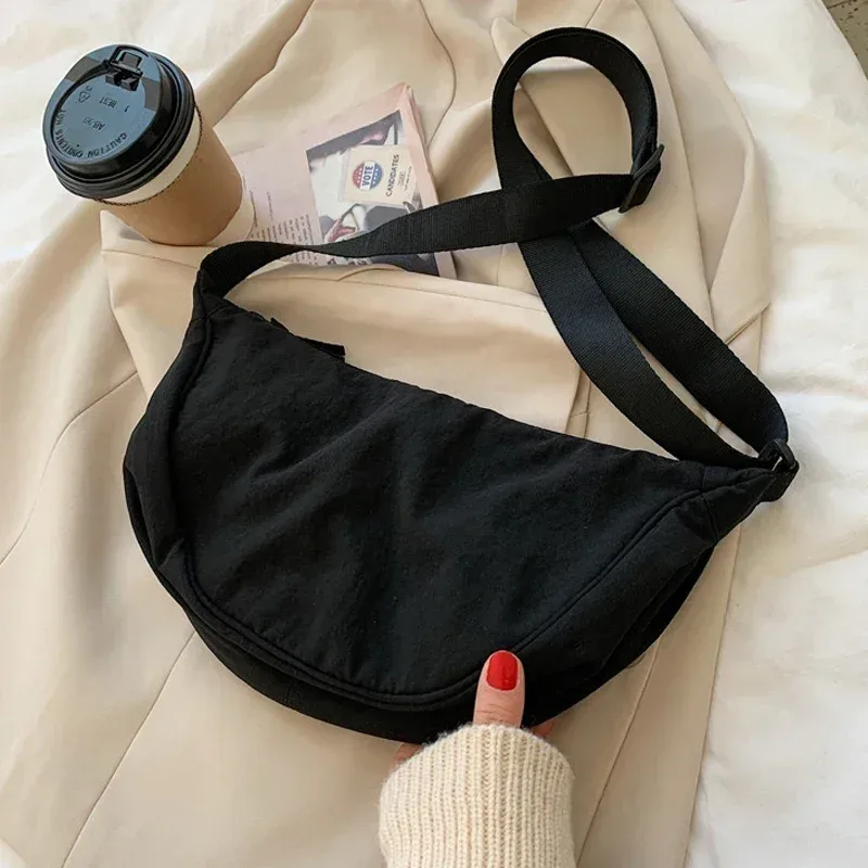 sac à bandoulière en nylon grande capacité pour femme, style décontracté, couleur unie, idéal pour les voyages et les trajets quotidiens, design simple