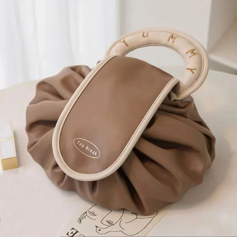 trousse de maquillage portable pour usage quotidien, trousse de toilette de voyage de grande capacité pour femmes, pochette de rangement de cosmétiques à cordon de serrage pour dames