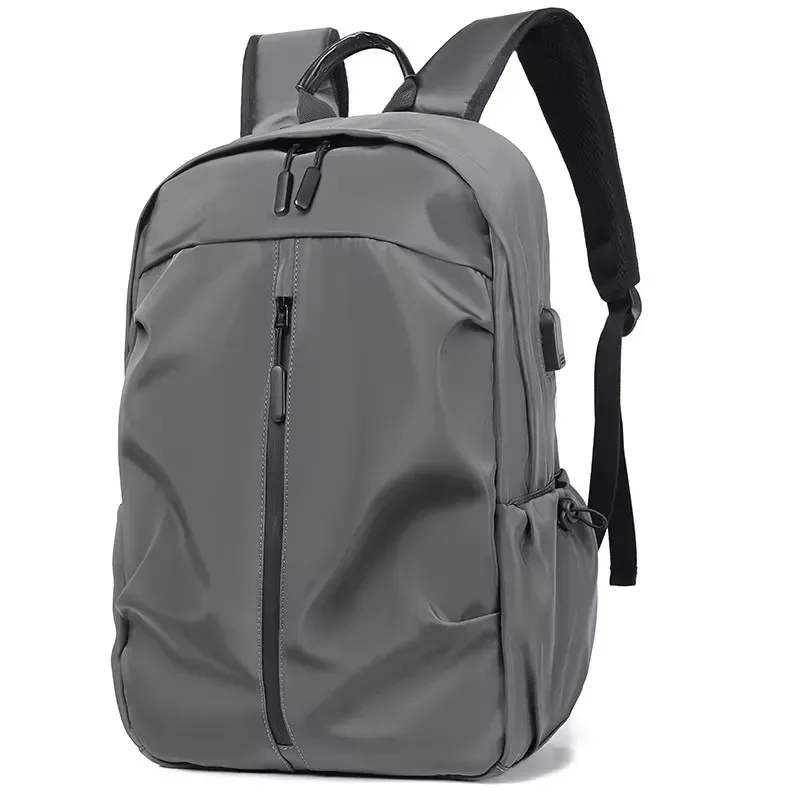 sac à dos pour homme résistant à l'eau avec des compartiments spacieux, idéal pour les ordinateurs portables, les voyages, les affaires et l'utilisation par les étudiants.