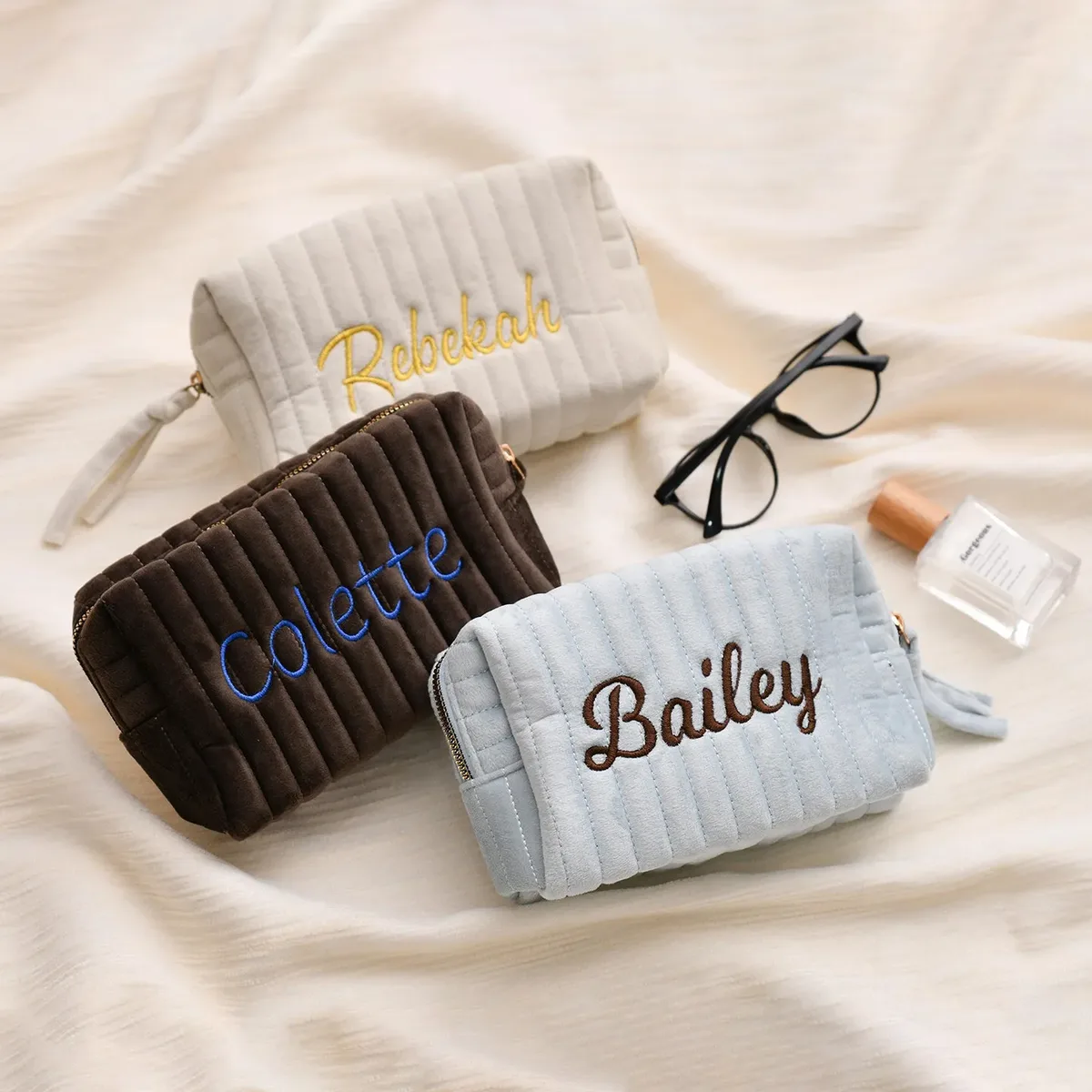 pochette de maquillage en velours côtelé personnalisée avec broderie, trousse de toilette esthétique, cadeau pour femmes et filles, trousse à crayons