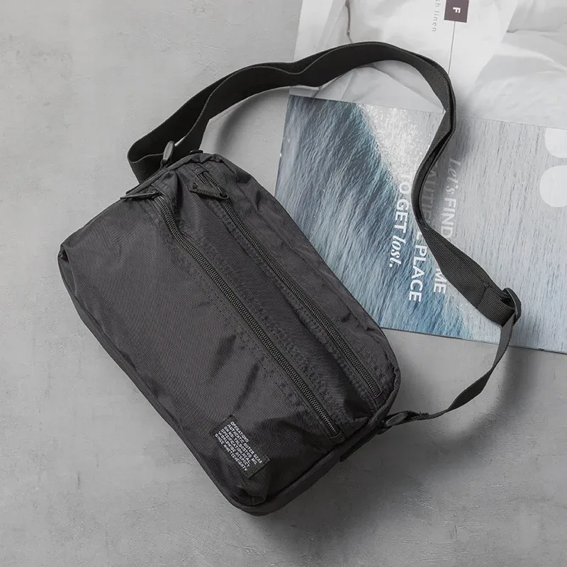 sac à bandoulière minimaliste pour hommes, sac messager d'inspiration japonaise, durable imperméable, voyage et usage quotidien, unisexe