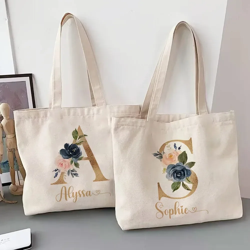 Sac fourre-tout personnalisé pour demoiselle d'honneur avec initiales et nom, sac à bandoulière, sac de fête de bachelorette, sac à main de mariée, cadeau pour elle