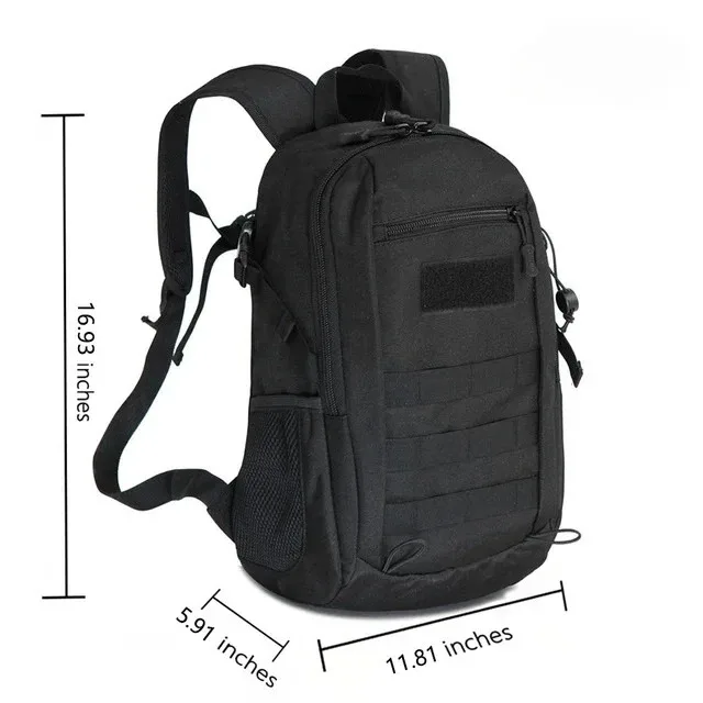 sac dos kaki bandes noires motif camouflage vert nylon polyestere poche integree fermeture éclair bandoulière arquée usage voyage extérieur sport camping chasse pechetrekking mini