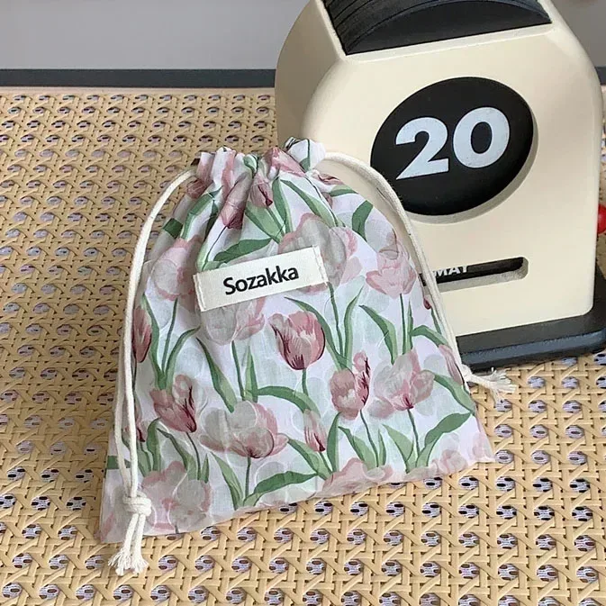 sacs à main de maquillage mignons pour femmes, sac de rangement pour cosmétiques de voyage, porte-monnaie pour rouge à lèvres et grill floral, portefeuille kawaii, petite pochette en poudre