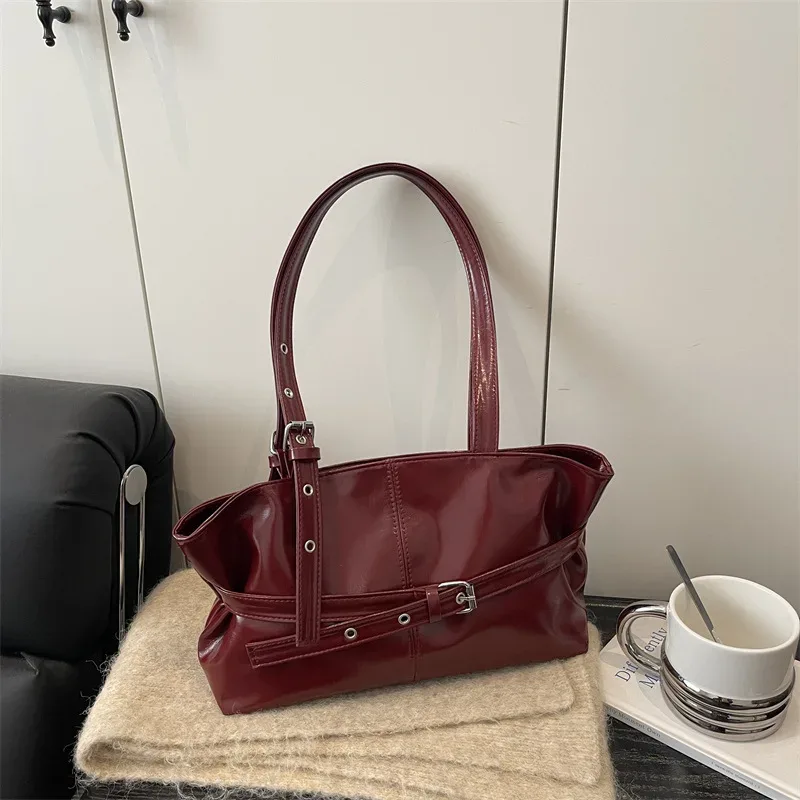 nouveau sac à main tendance polyvalent avec boucle de ceinture, style coréen, couleur unie, en cuir souple, sac à bandoulière décontracté pour femme, sac sous le bras