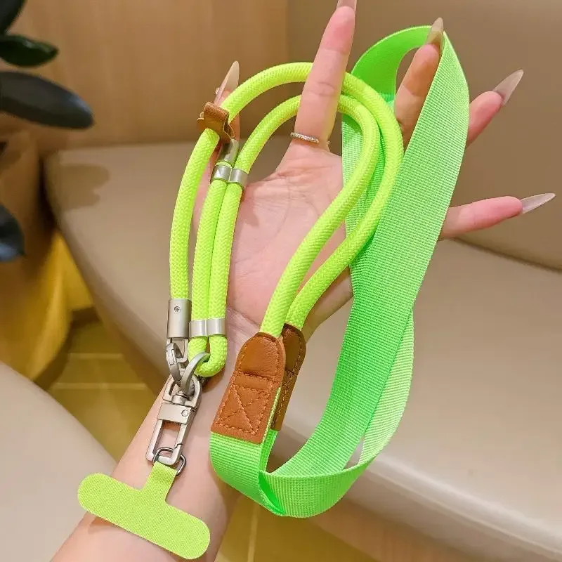 lanière de téléphone réglable à porter en bandoulière, avec clip détachable, anti-perte, sangle de téléphone portable, sangle de sac à bandoulière pour les voyages en plein air et l'utilisation quotidienne.
