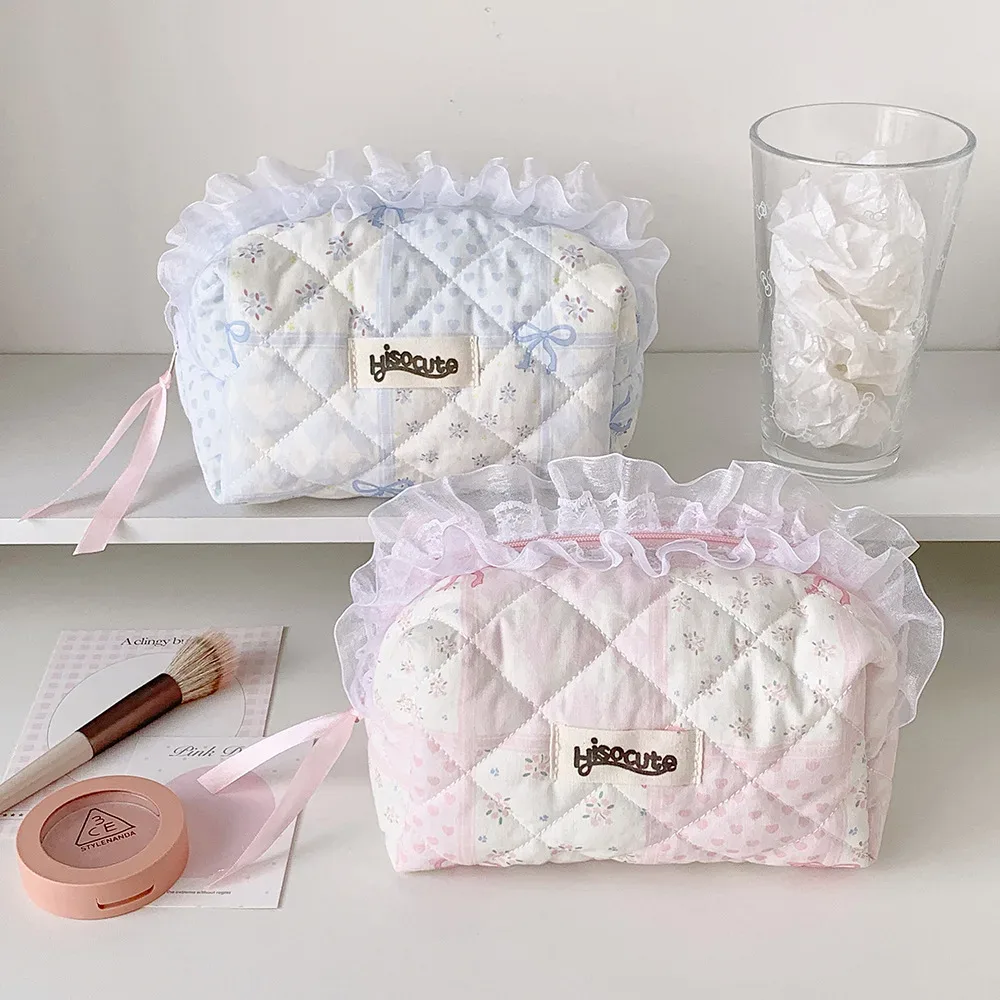 trousse de maquillage matelassée en dentelle simple et tendance, sac de rangement portable pour produits de soin pour fille, trousse de toilette, cadeau pour femme, trousse à crayons pour étudiante
