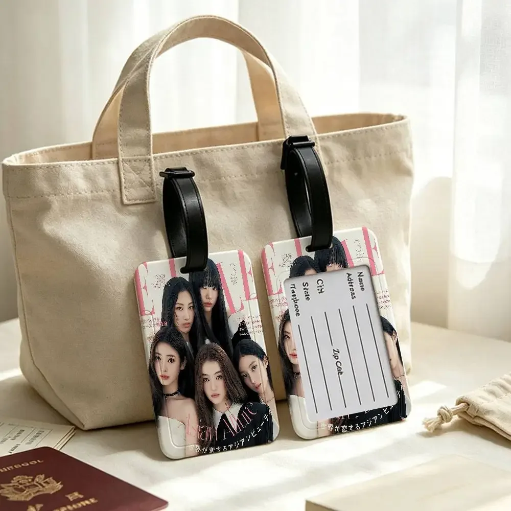 hot kpop girl m-meovvs étui de carte d'information imperméable en pvc, étiquette de bagage anti-perte pour valise et sac à main