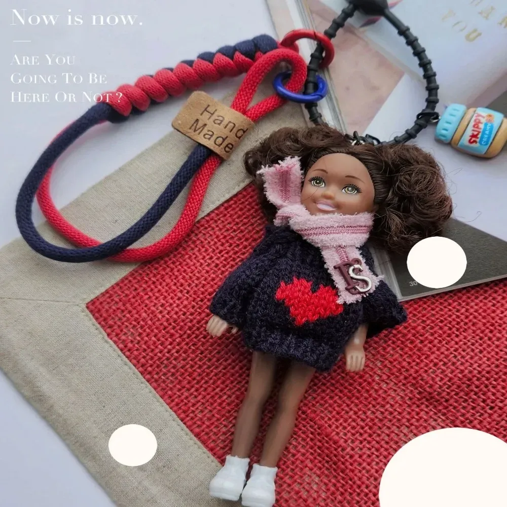 pendentif de poupée mignon et chaud, ornement de sac à dos suspendu, bricolage, changement de vêtements, breloque de sac, porte-clés de voiture, décoration de sac pour poupée
