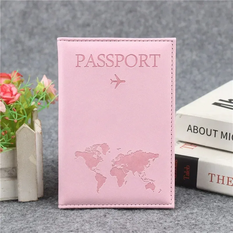 nouvelle housse de passeport en cuir pu pour hommes et femmes - organisateur - porte-cartes de protection - étui pour documents d'identité - housse de passeport de voyage avec carte du monde