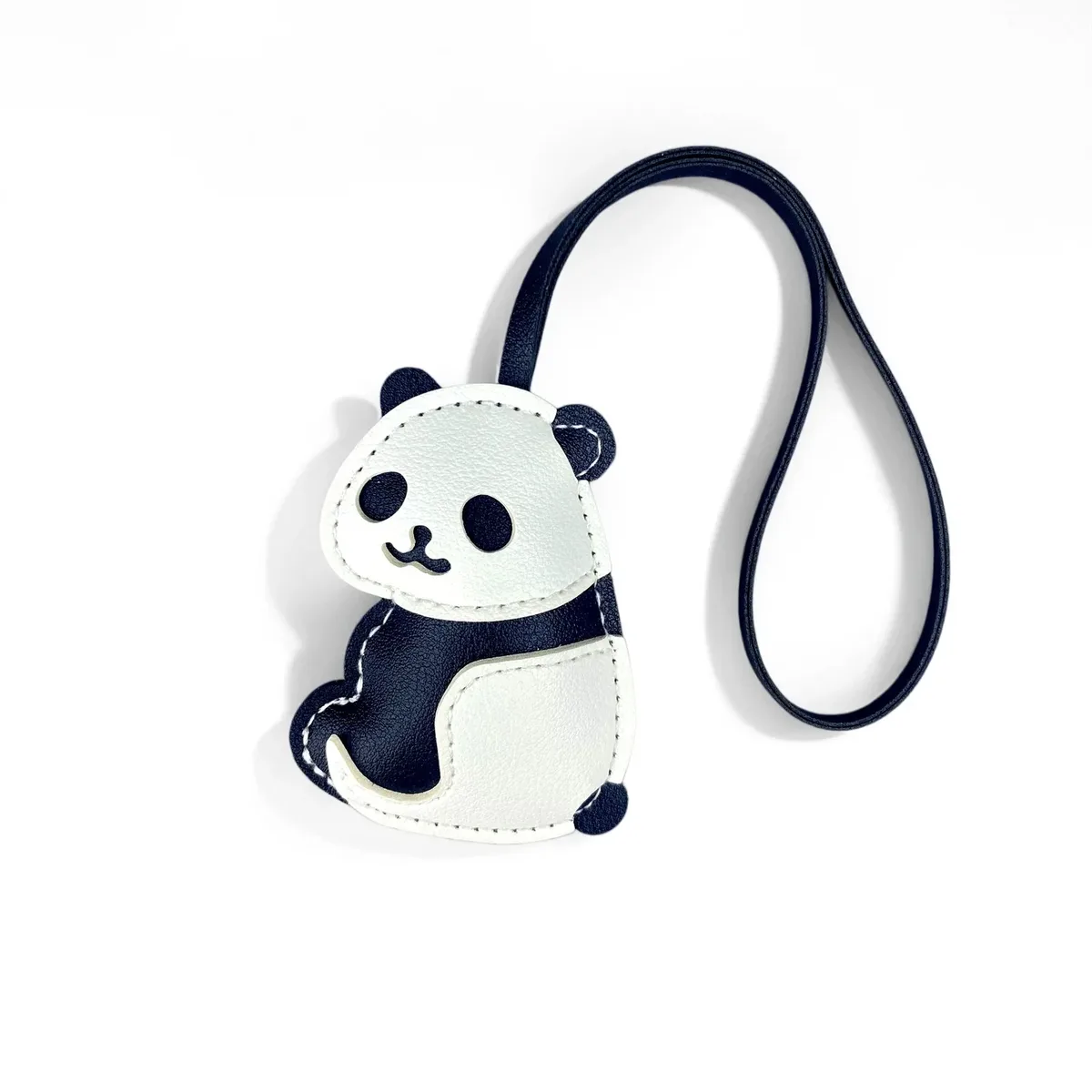 porte-clés/charm de sac en cuir pu style panda - 4 modèles - noir/blanc classique - accessoire polyvalent pour sacs à main, sacs à dos, clés et décoration de chambre, idéal comme cadeau
