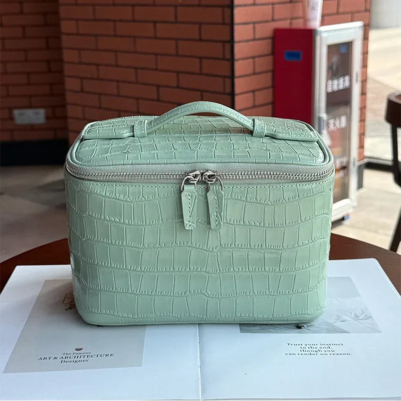 28 trousse de maquillage en cuir de vachette de haute qualité à motif crocodile pour femmes, sac de toilette portable, sac de rangement pratique