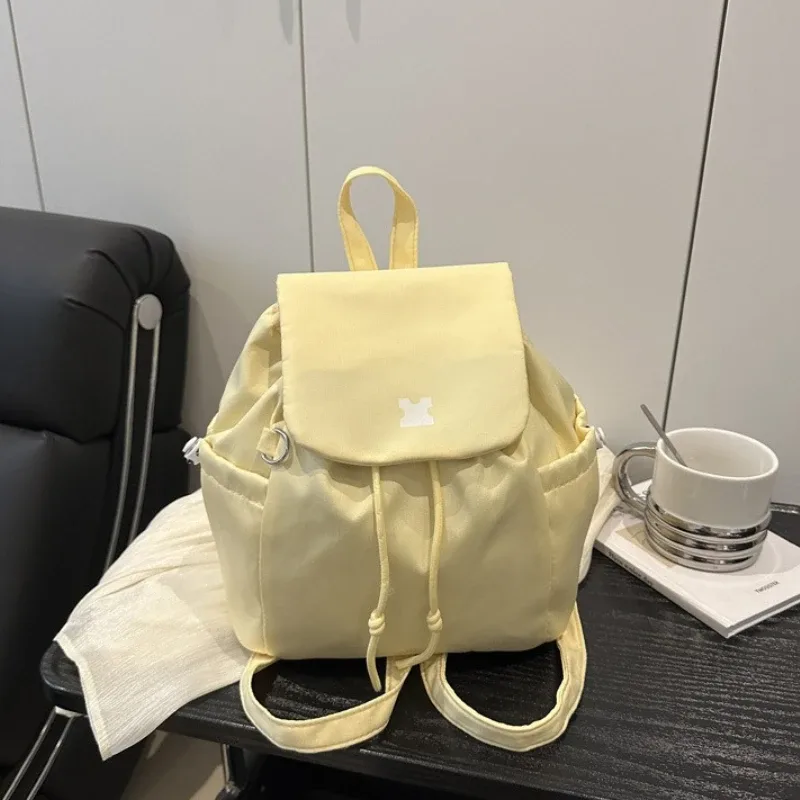 sac à dos à cordon de serrage tendance, petit sac à dos à rabat, sac à bandoulière décontracté avec bretelles réglables, sac à dos mignon pour l'école au quotidien